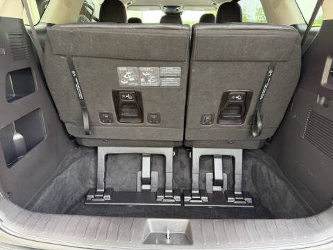 2025 Kia Carnival LXS