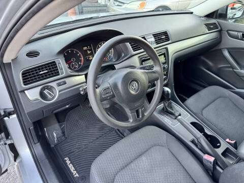 2012 Volkswagen Passat S