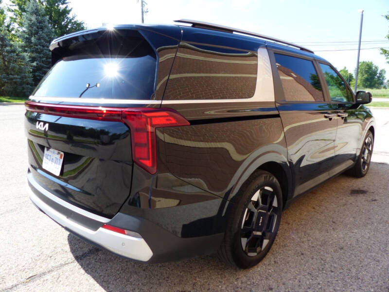 2025 Kia Carnival EX