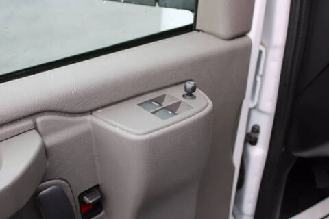 2023 GMC Savana 2500