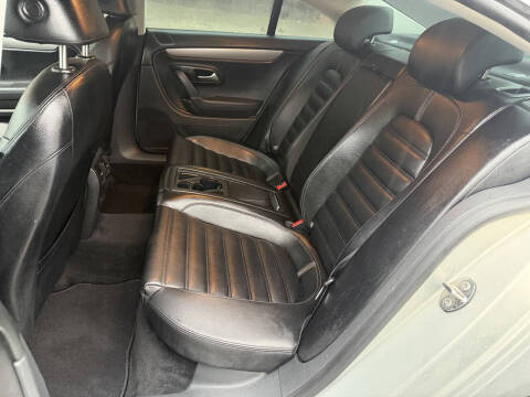 2009 Volkswagen CC Sport