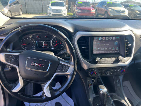 2019 GMC Acadia SLT-1