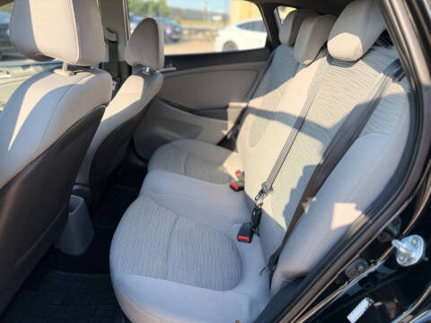 2016 Hyundai Accent SE