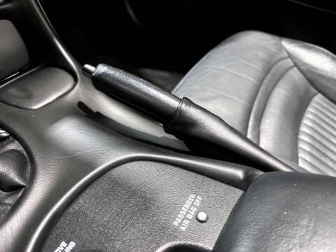 2004 Chevrolet Corvette