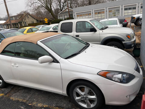 2006 Toyota Camry Solara for sale at Best Deal Motors in Saint Charles MO