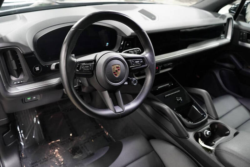 2024 Porsche Cayenne