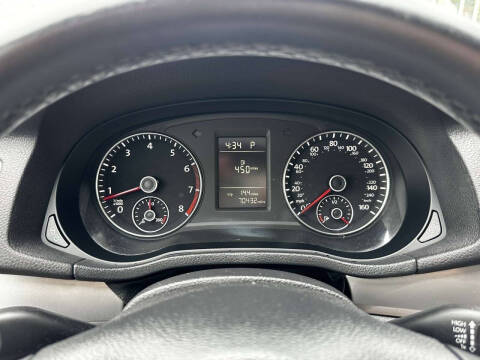 2015 Volkswagen Passat 1.8T S