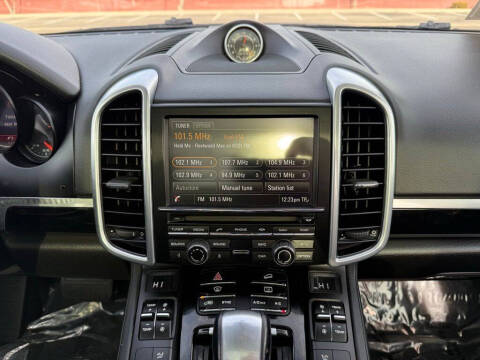 2016 Porsche Cayenne