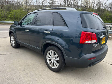2011 Kia Sorento LX