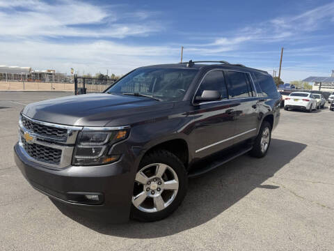 2017 Chevrolet Suburban for sale at GREAT CHOICE AUTO SALES LLP in Albuquerque NM