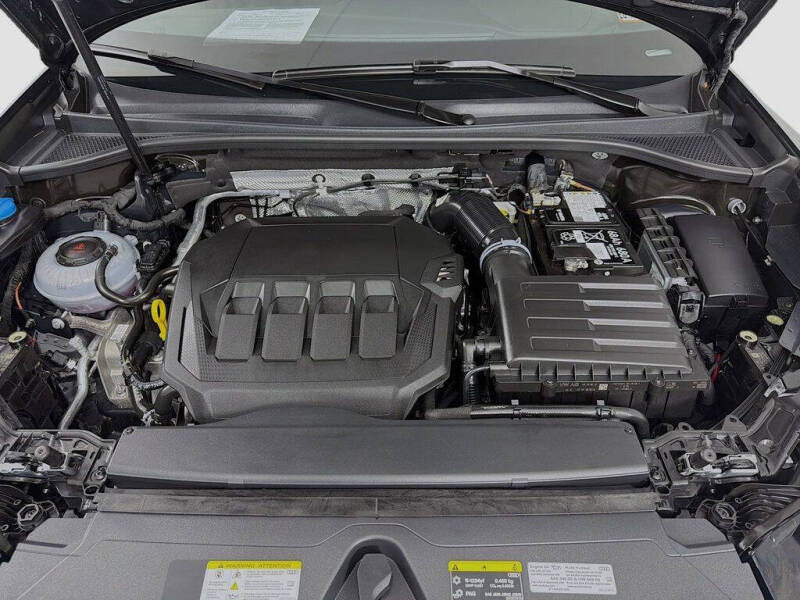 2025 Audi Q3 quattro S line Prem Plus 45 TFSI