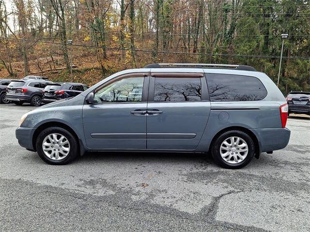 2008 Kia Sedona EX photo 3