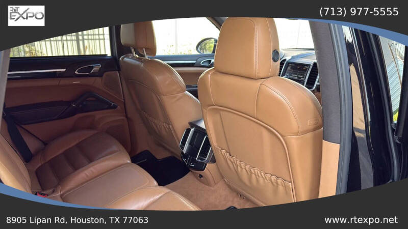 2011 Porsche Cayenne S