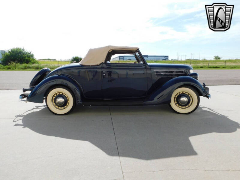1936 Ford Cabriolet
