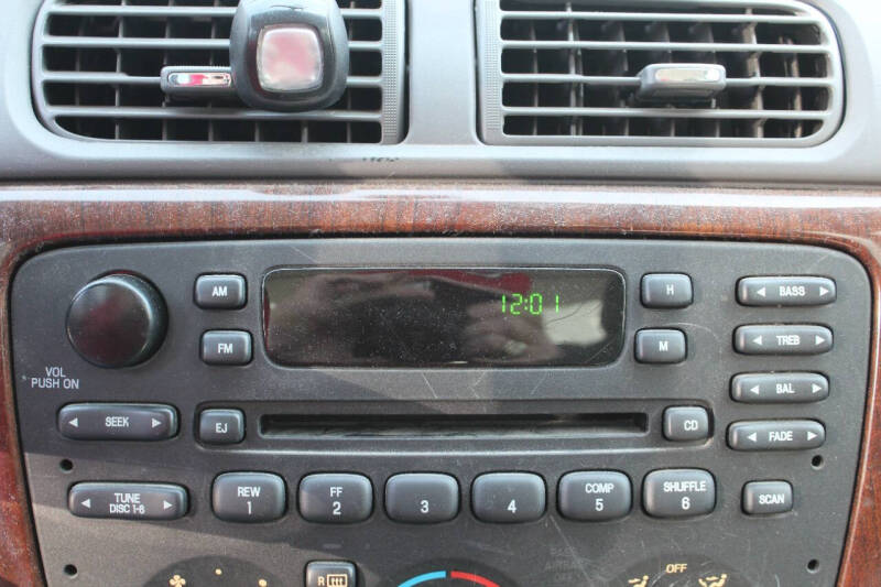 2006 Ford Taurus SEL