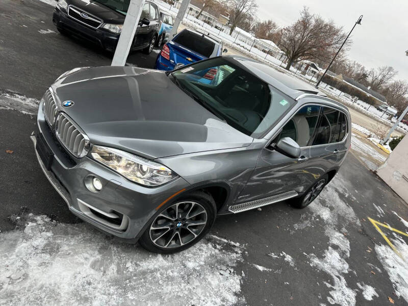 2017 BMW X5 xDrive35i's photo