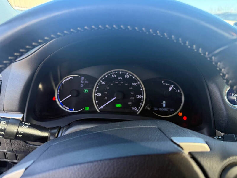 2017 Lexus CT 200h