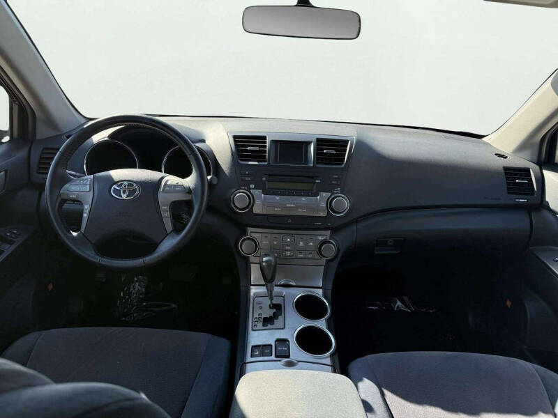 2009 Toyota Highlander Sport