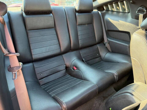 2012 Ford Mustang V6 Premium