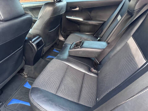 2013 Toyota Camry SE