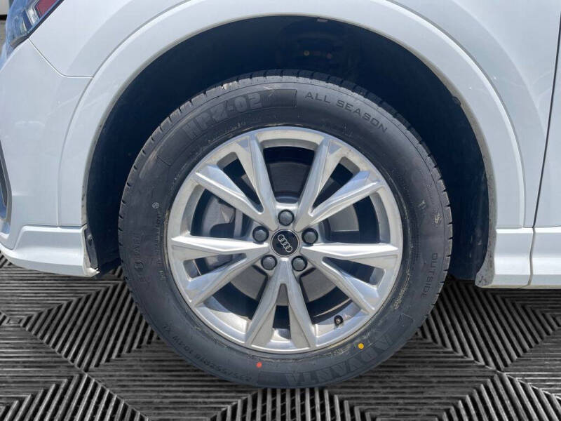 2024 Audi Q3 quattro S line Premium 45 TFSI