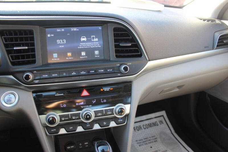 2020 Hyundai Elantra