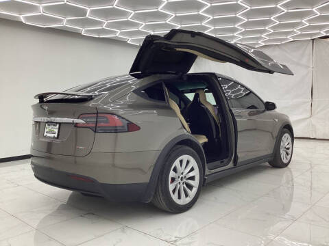 2016 Tesla Model X P90D