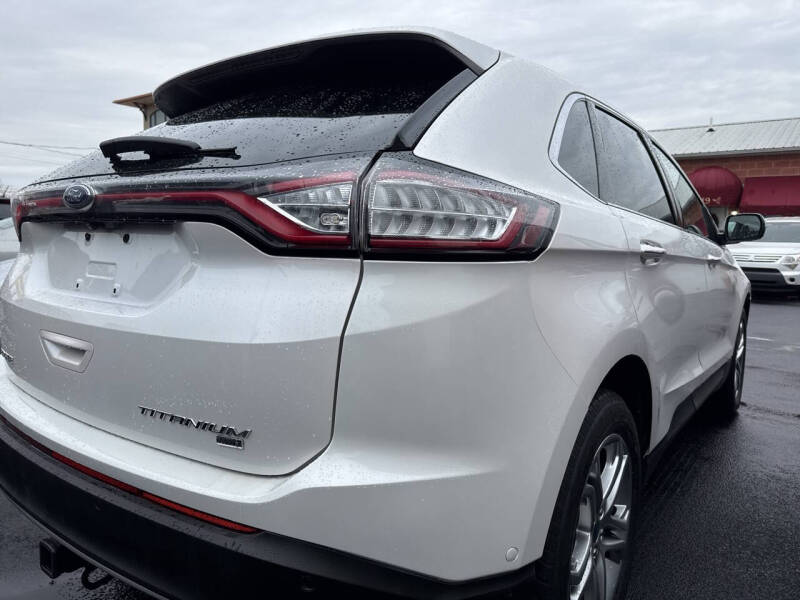 Image 8 of 2015 Ford Edge Titanium