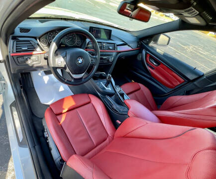 2013 BMW 3 Series 328i