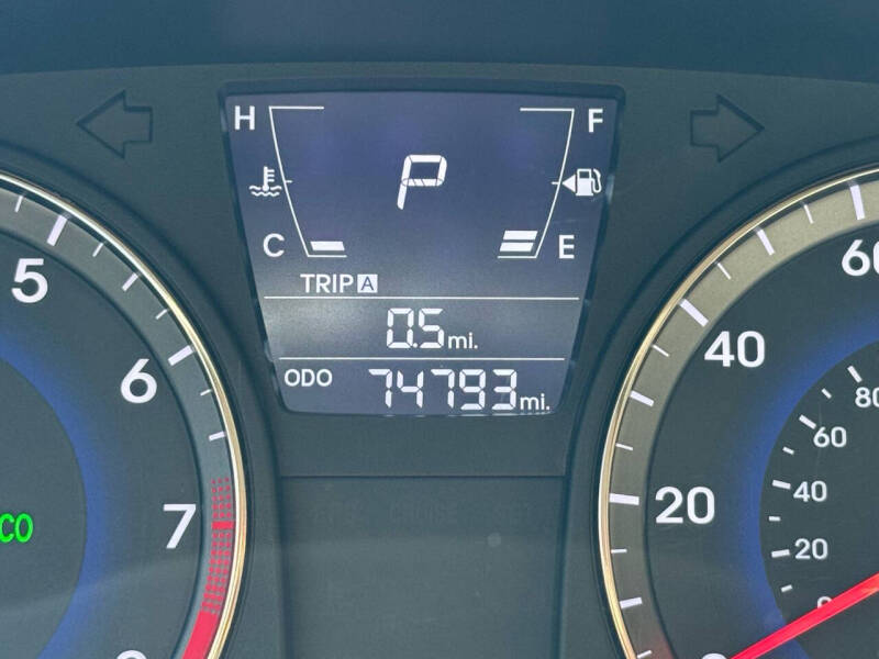 2012 Hyundai Accent GS