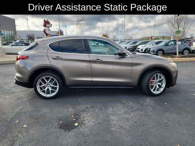 2019 Alfa Romeo Stelvio Ti