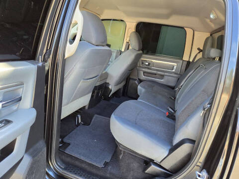 2017 RAM 1500 Lone Star Silver