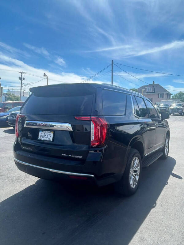 2021 GMC Yukon SLT