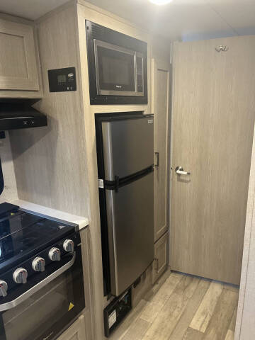 2022 2022 Flag staff 20BHS