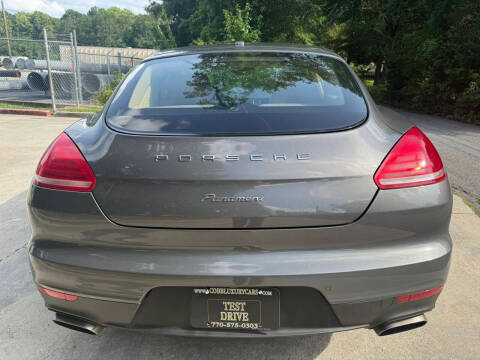 2016 Porsche Panamera Edition