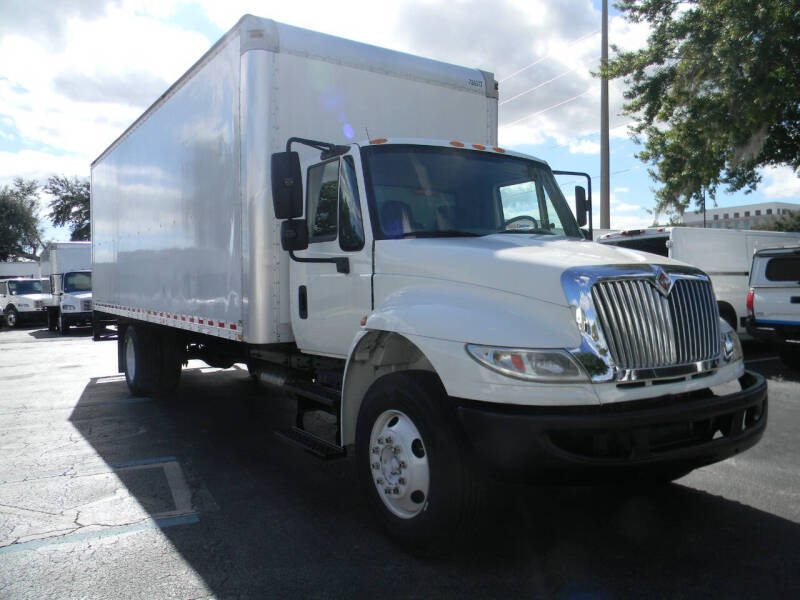 2017 International DuraStar 4300