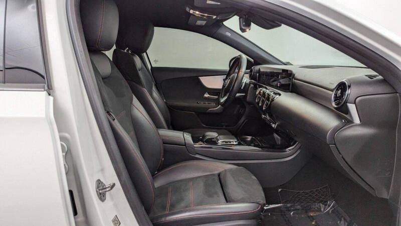 2019 Mercedes-Benz A-Class A 220