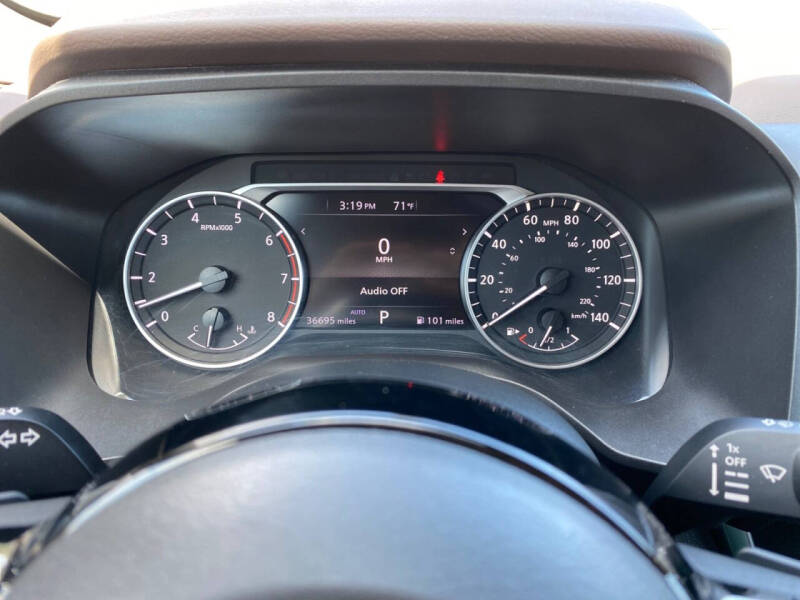 2023 Nissan Rogue SV