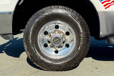 2005 Ford Excursion XLT