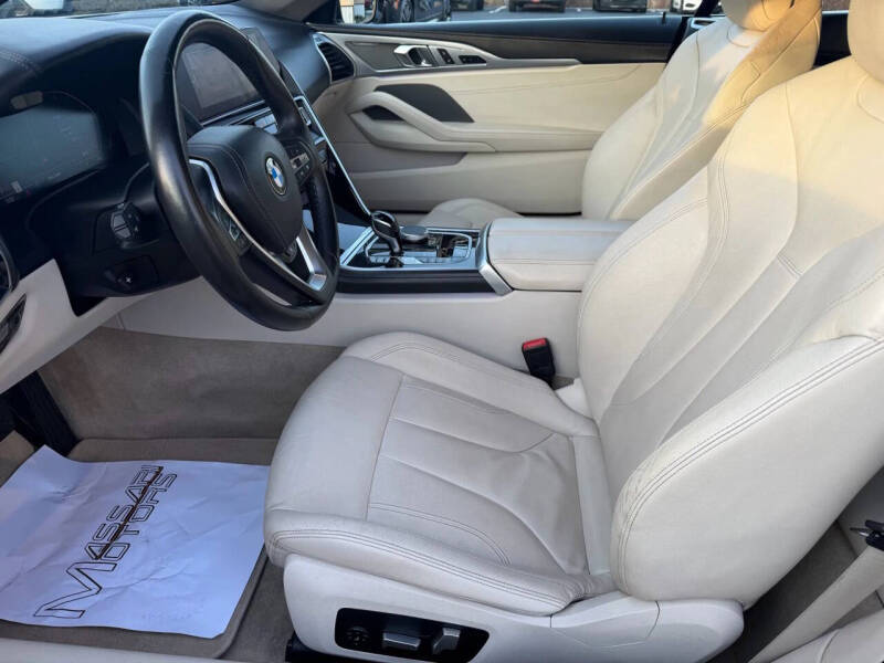 2020 BMW 8 Series 840i