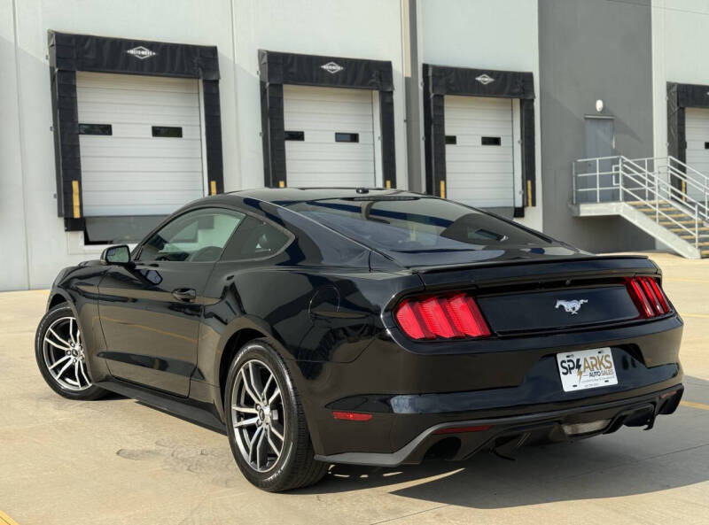 2016 Ford Mustang EcoBoost Premium
