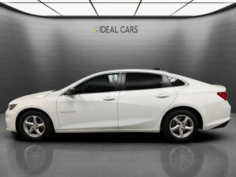 2017 Chevrolet Malibu LS