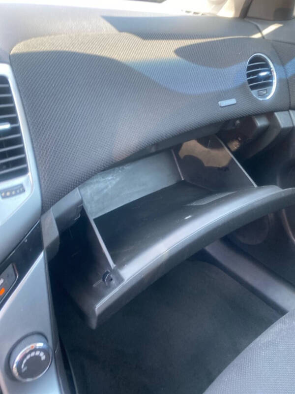 2015 Chevrolet Cruze 1LT Auto