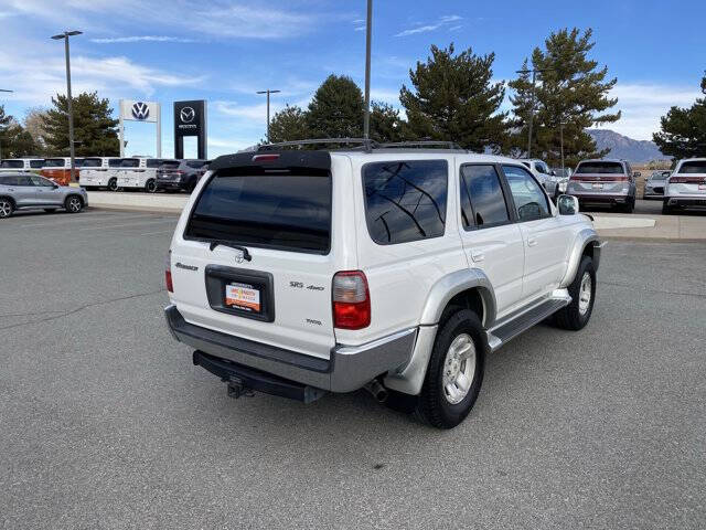 2000 Toyota 4Runner SR5