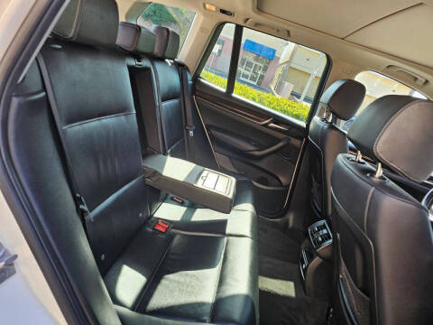 2017 BMW X3 sDrive28i