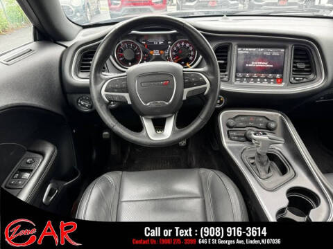 2018 Dodge Challenger SXT Plus