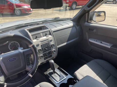 2011 Ford Escape XLT