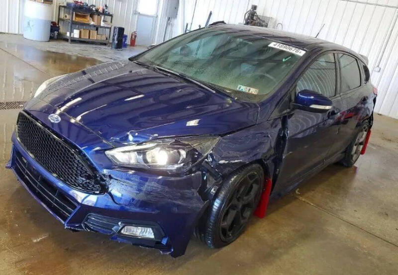 2017 Ford Focus ST