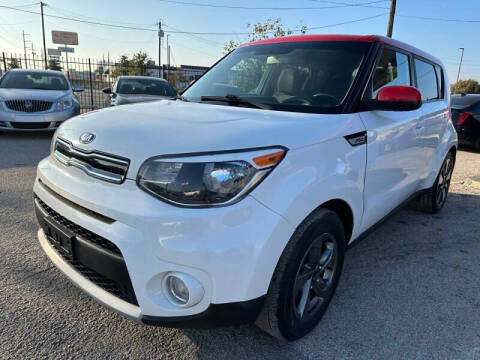 2019 Kia Soul +