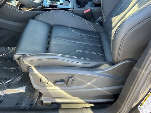 2024 Audi Q5 quattro S line Prem Plus 45 TFSI